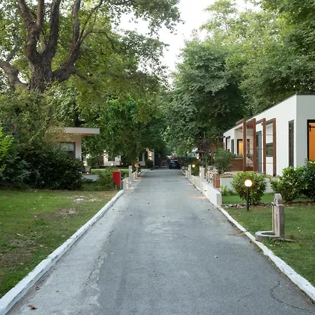 Gkaras & Apartment Leptokarya (Pieria)