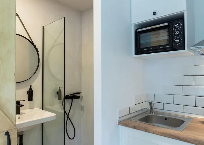 Gkaras & * Leptokarya (Pieria)