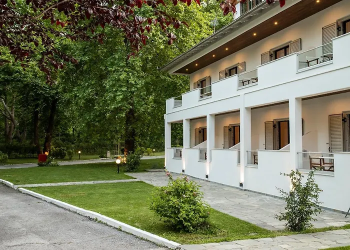 Apartment Gkaras & *