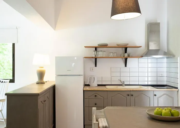 Gkaras & Apartment Leptokarya (Pieria)